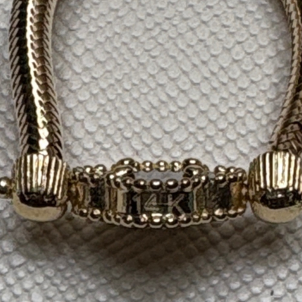 14K Elegant Black and Gold Women's Ring - Picture 6 of 6